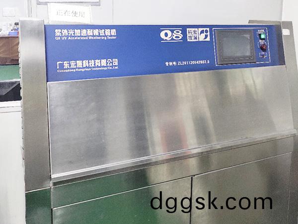 紫外線耐(nai)候測(ce)試機