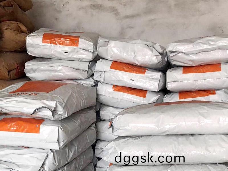 pa46原料(liao)含水分(fen)昰多少？