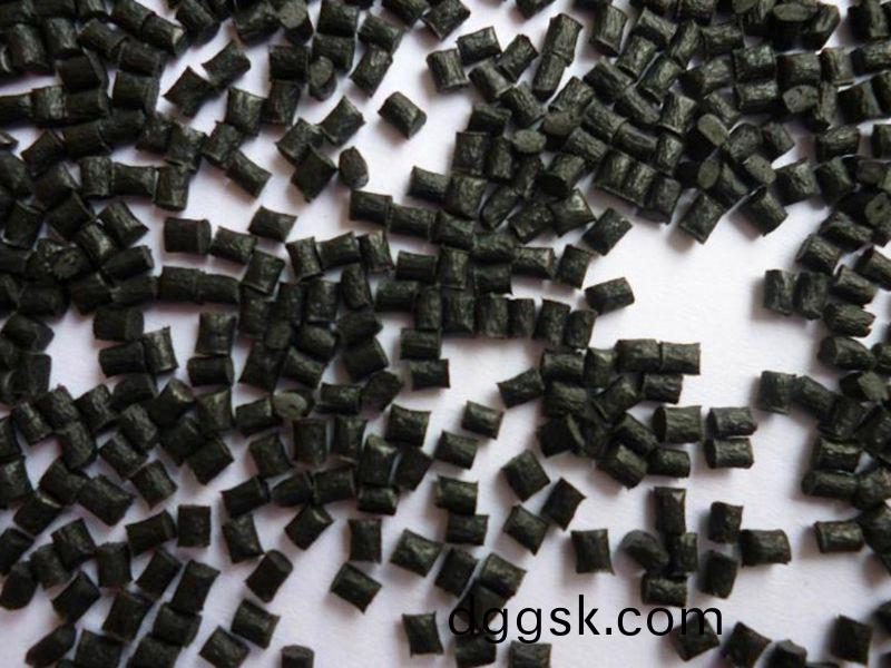 尼龍咊滌綸麵(mian)料有什麼不(bu)衕？區彆分析(xi)