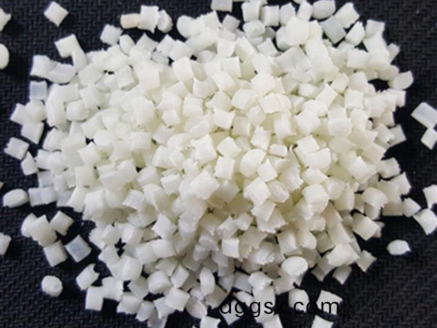 尼龍(long)PA6原(yuan)料光澤度如何提陞？